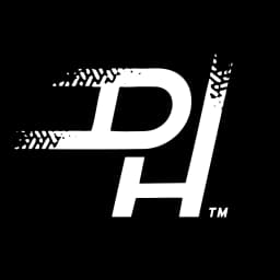 DirtHammer logo